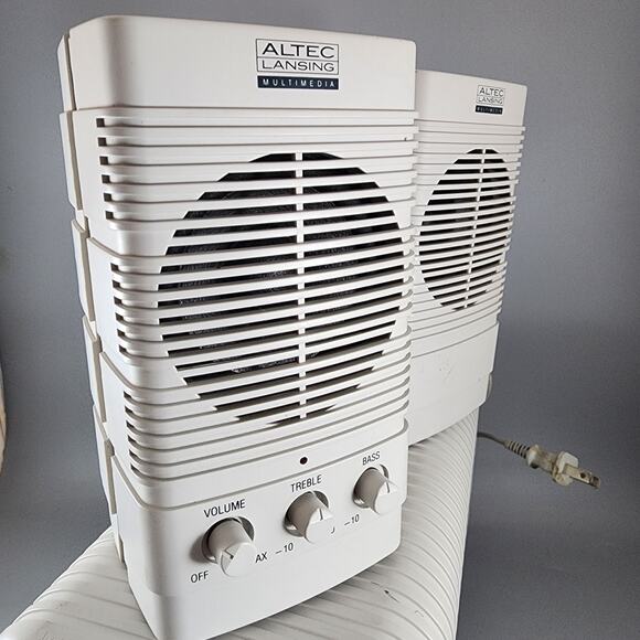 Altec Lansing ACS31 Computer Multimedia Audio Speaker System Powered Subwoofer - Picture 3 of 7